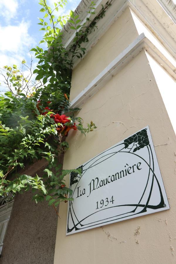 La Maucanniere Joué-lés-Tours Exterior foto